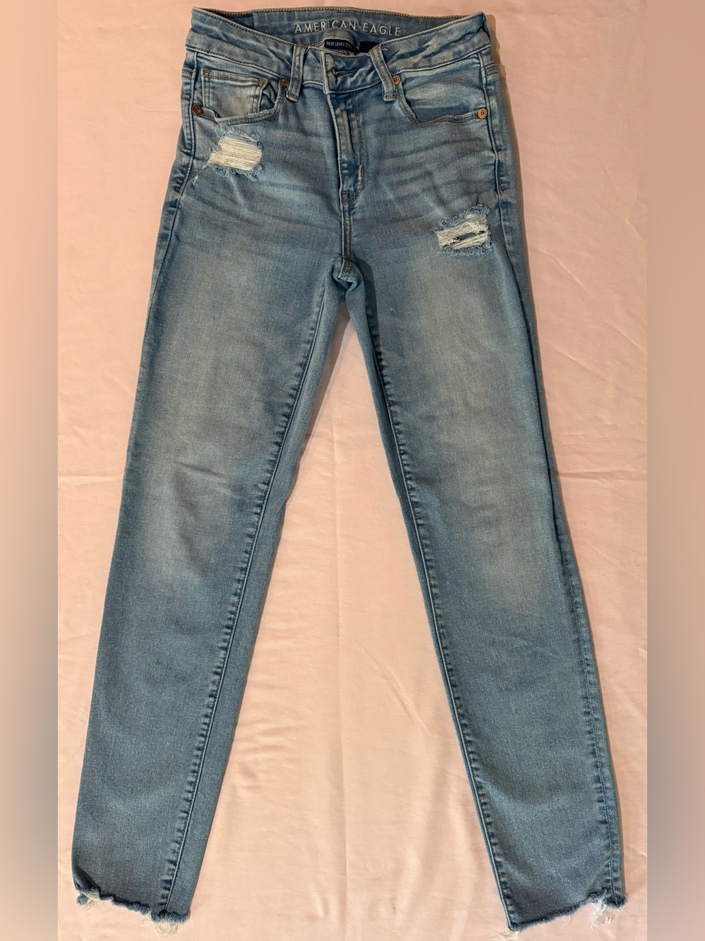 American Eagle Outfitters Light Wash Distressed Skinny Jeans